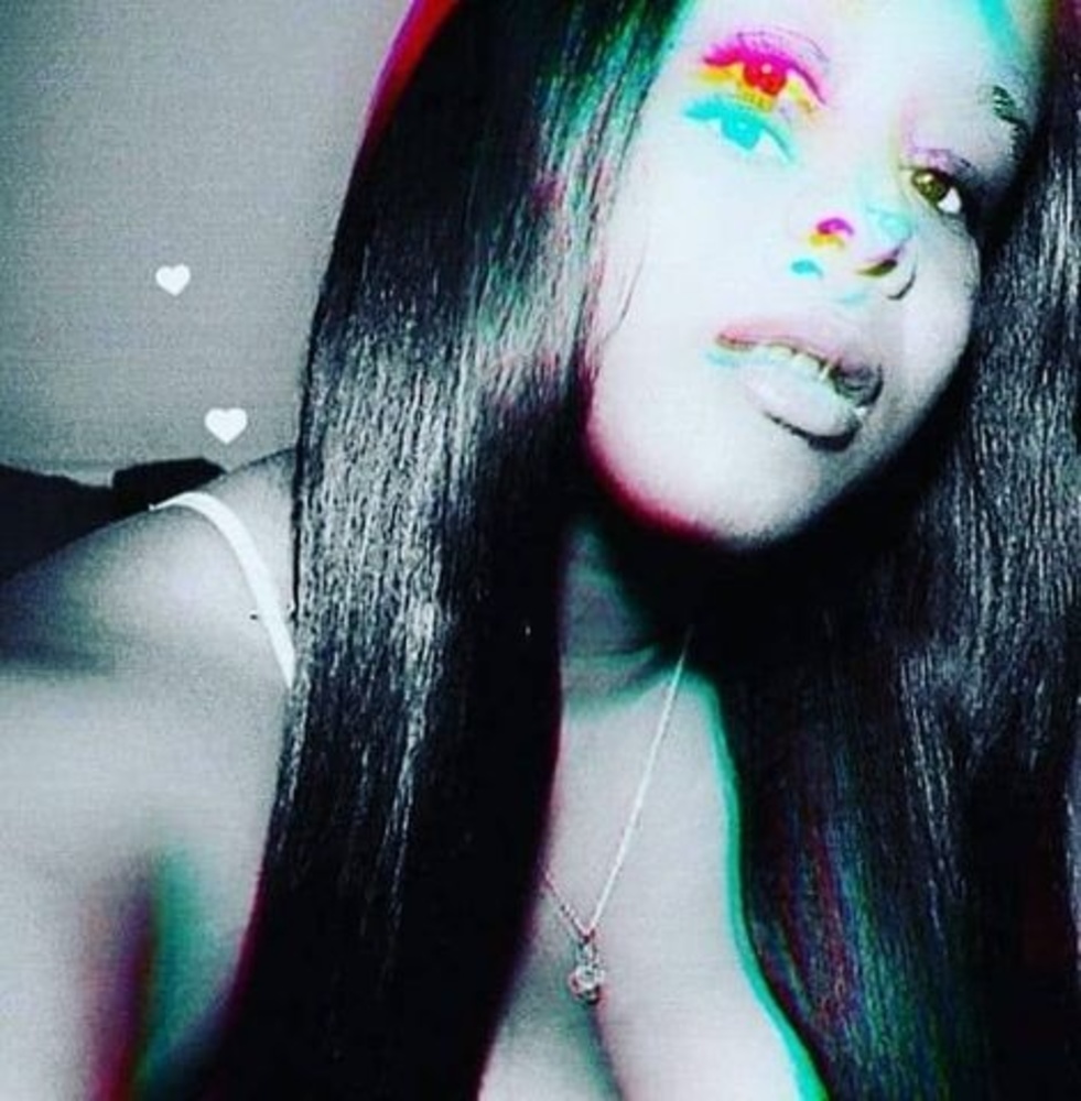 Meet your Posher, Truly